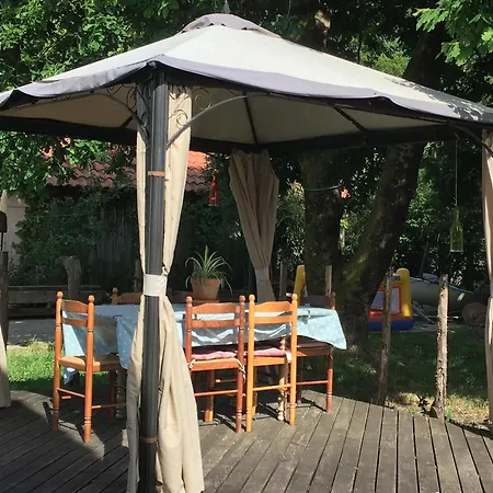 Chez Loulou Apartman